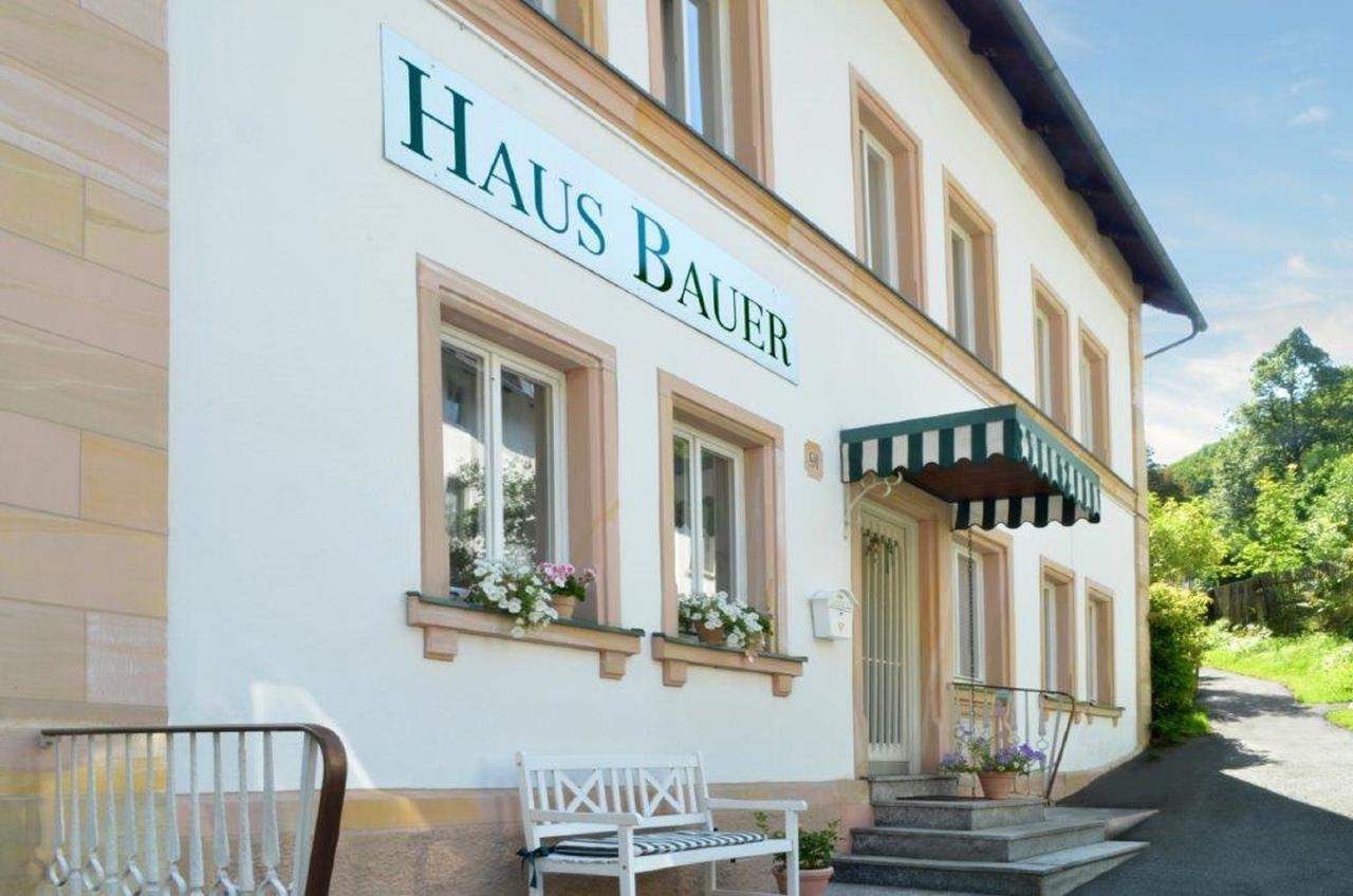 Hotel Haus Bauer Bad Berneck im Fichtelgebirge Eksteriør bilde